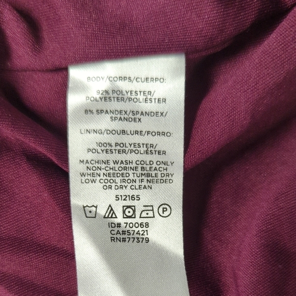 01380 Ann Taylor Geometric Knit Dress Maroon M preppy Business casual office - Picture 5 of 5